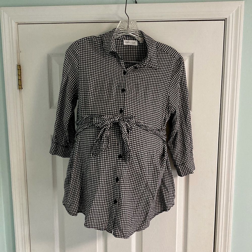 Size small Flutter&Kick Maternity B&W gingham button down shirt w front tie